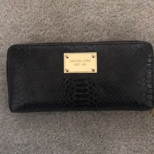 Michael Kors wallet